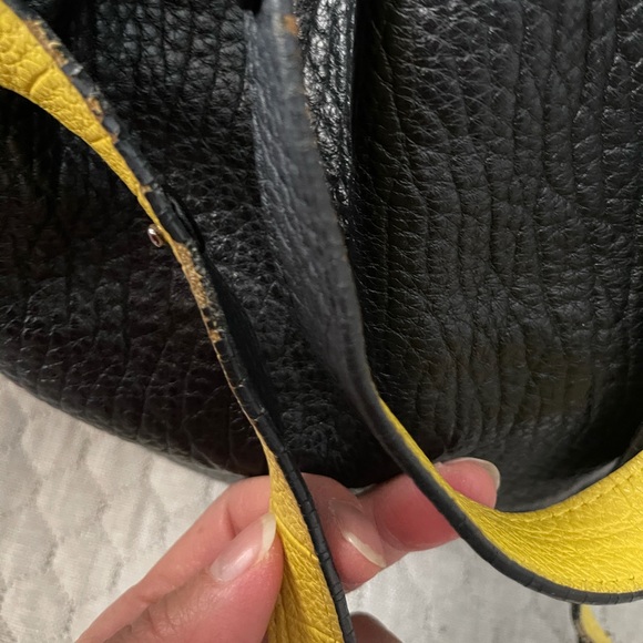 Dilaks Shoulder Bag - Picture 9 of 13